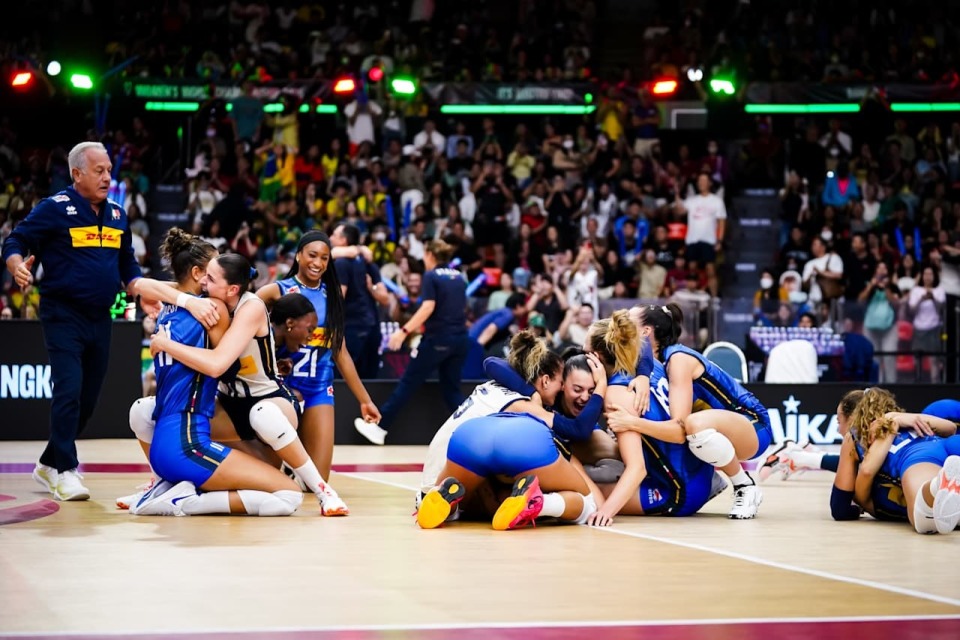 队后, 巴西不光是, 内尔韦尼不 队后, 巴西不光是, 内尔韦尼不