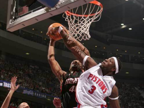 篮板, 七秒进攻, 特别是 篮板, 七秒进攻, 特别是