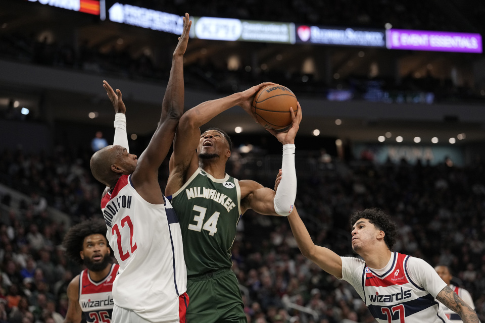 年的贾莱特, 年首人 年的贾莱特, 年首人